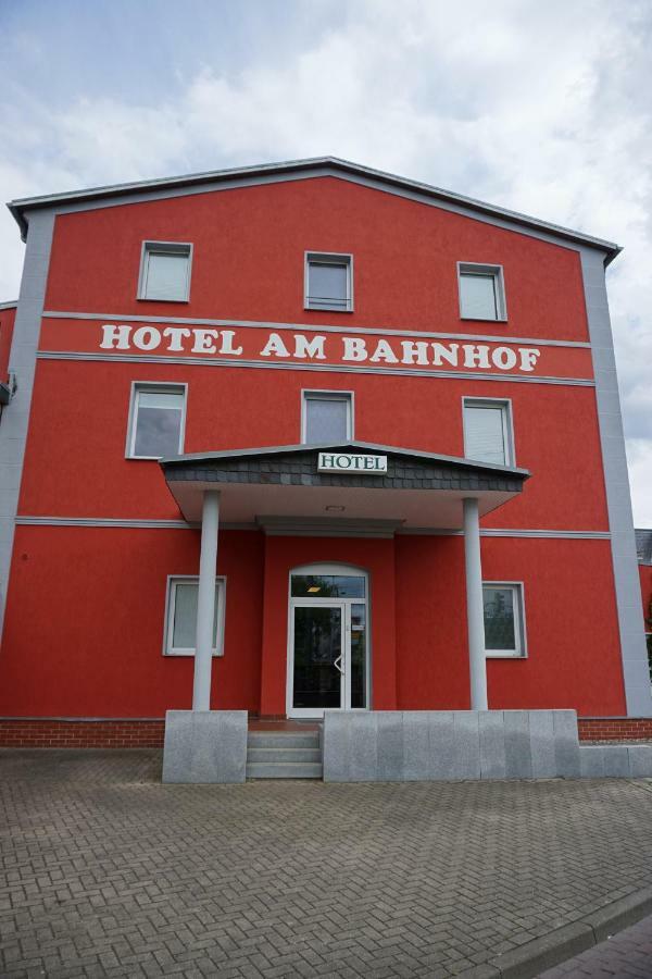 Hotel Am Bahnhof Βάρεν Εξωτερικό φωτογραφία